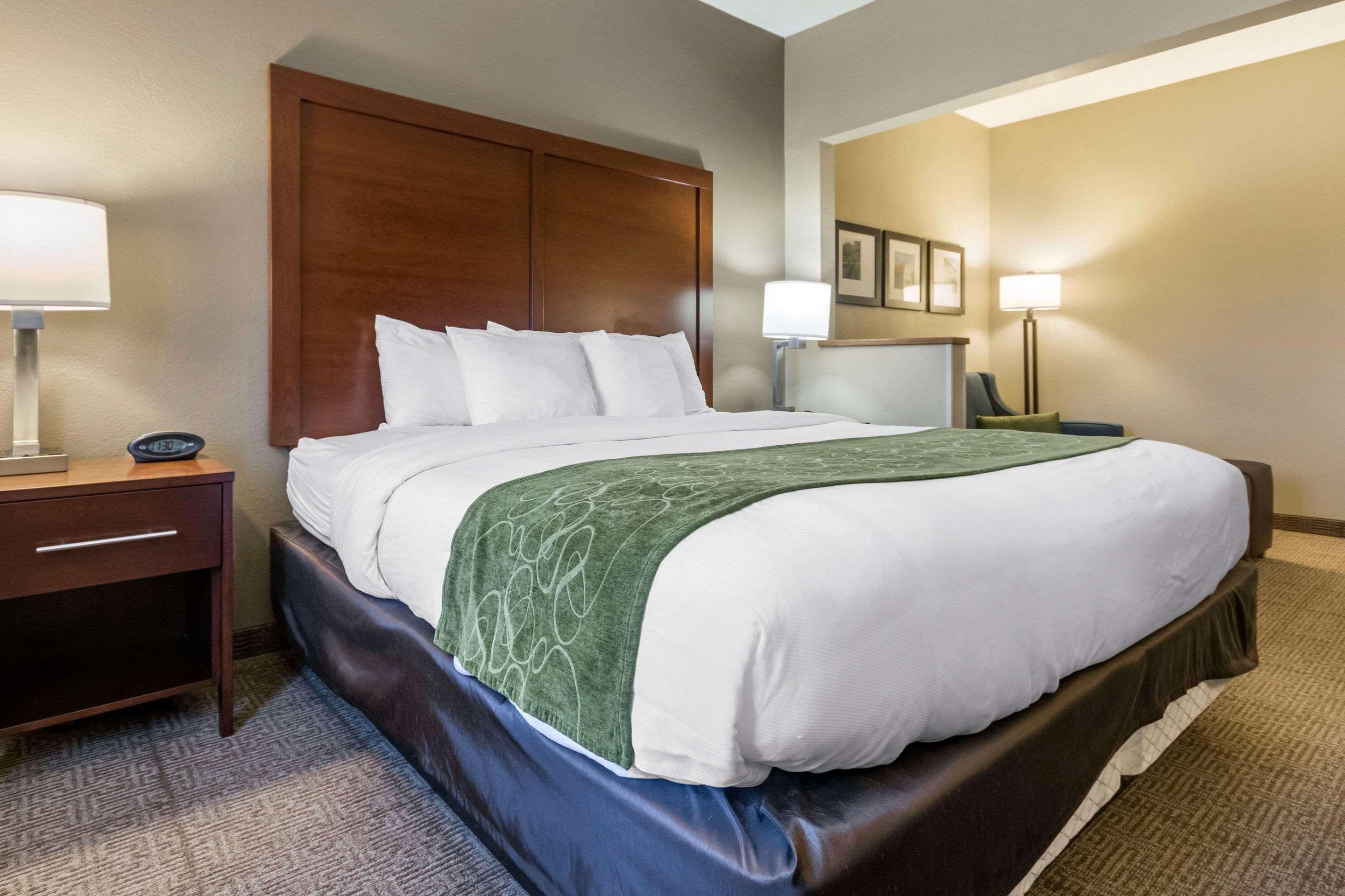 Comfort Suites Keeneland Лексингтон Екстер'єр фото