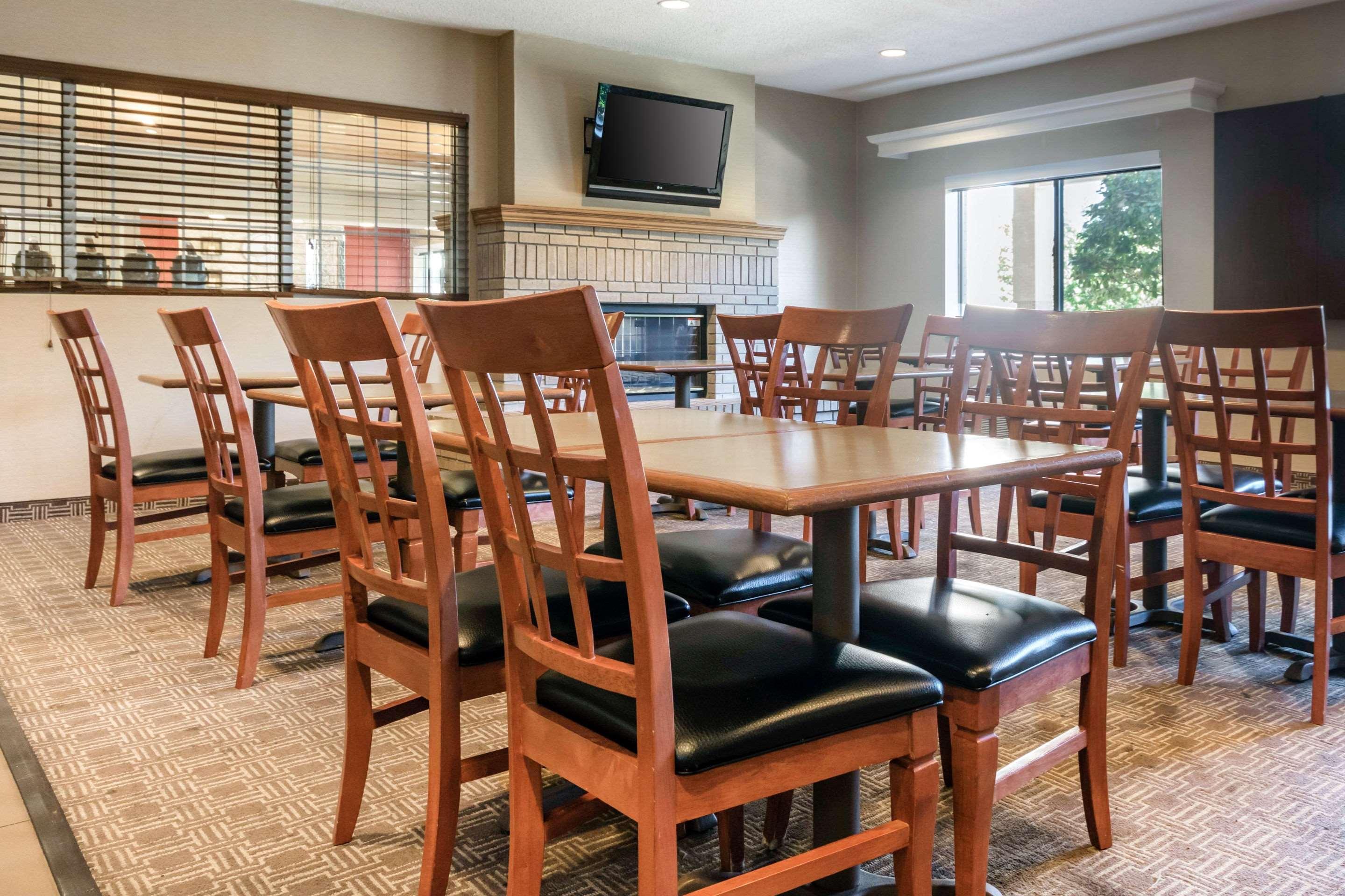 Comfort Suites Keeneland Лексингтон Екстер'єр фото