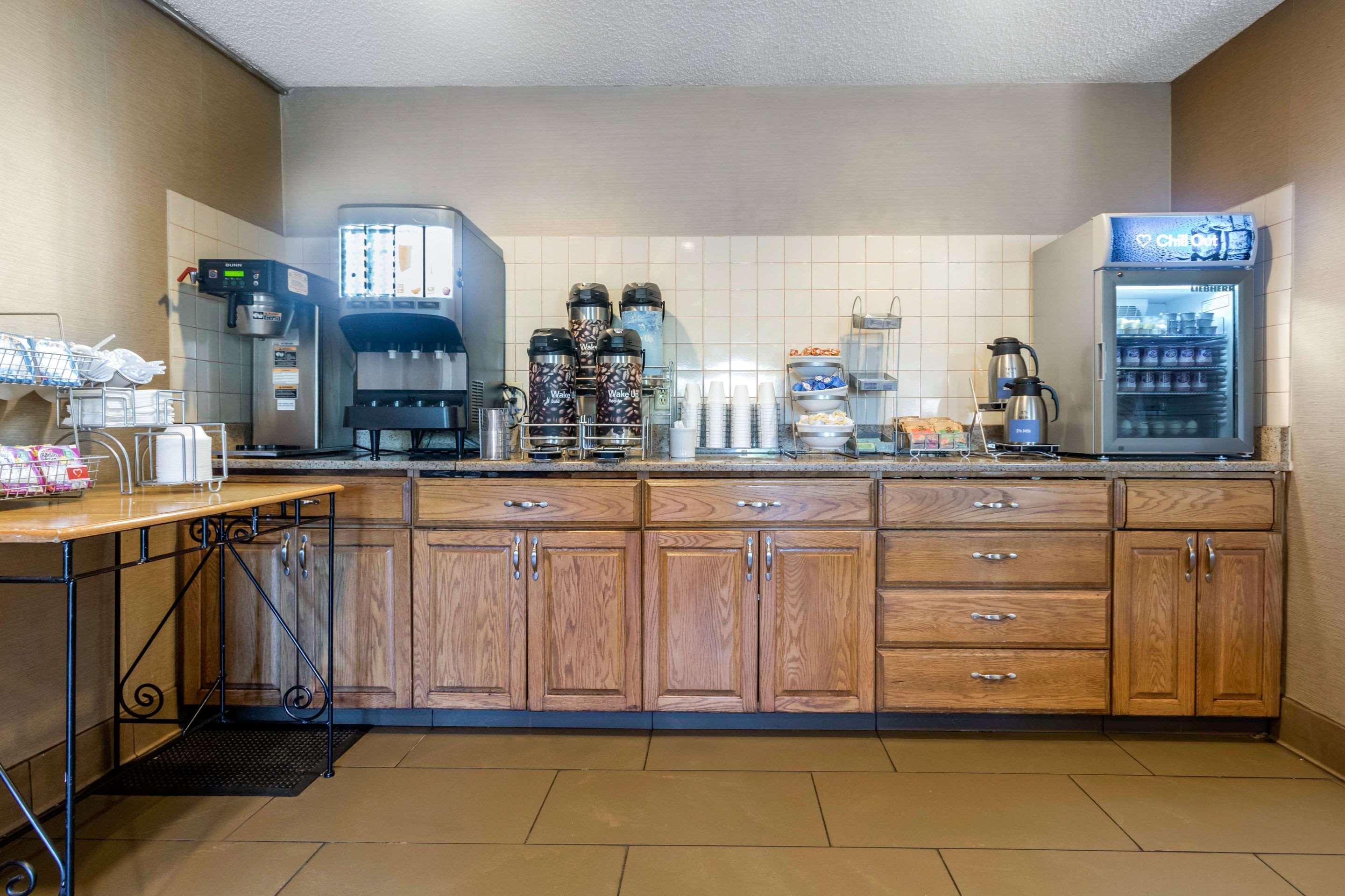 Comfort Suites Keeneland Лексингтон Екстер'єр фото