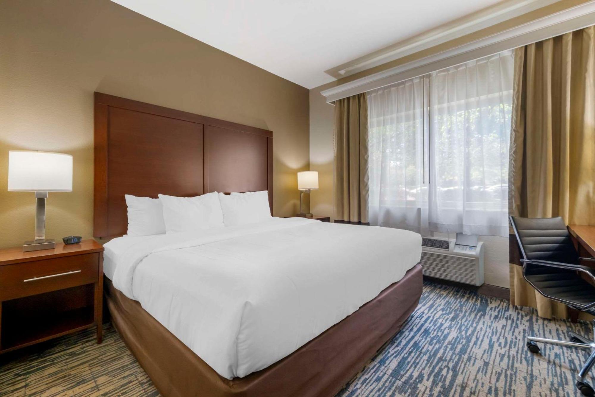Comfort Suites Keeneland Лексингтон Екстер'єр фото