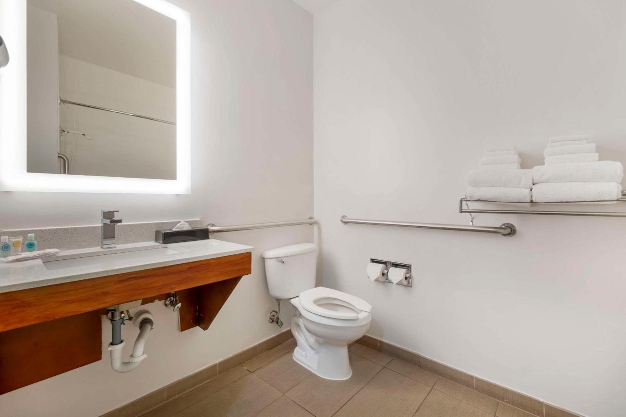 Comfort Suites Keeneland Лексингтон Екстер'єр фото