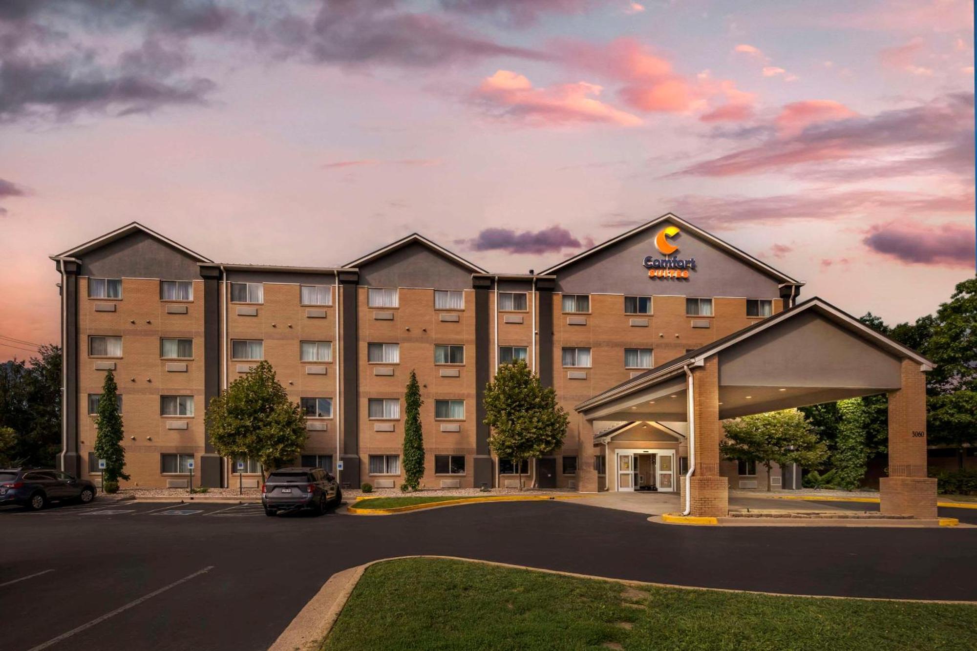 Comfort Suites Keeneland Лексингтон Екстер'єр фото